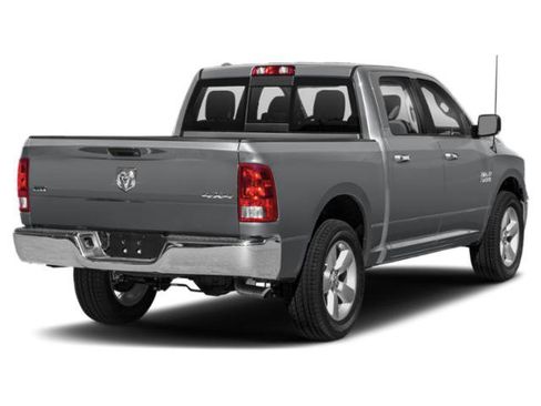 Used 2020 RAM 1500 Classic SLT w/ Luxury Group image 2