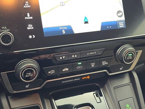 Used 2018 Honda CR-V Touring image 23