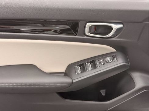 Used 2024 Honda Civic EX-L image 15