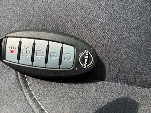 Used 2024 Nissan Altima 2.5 S FWD image 24