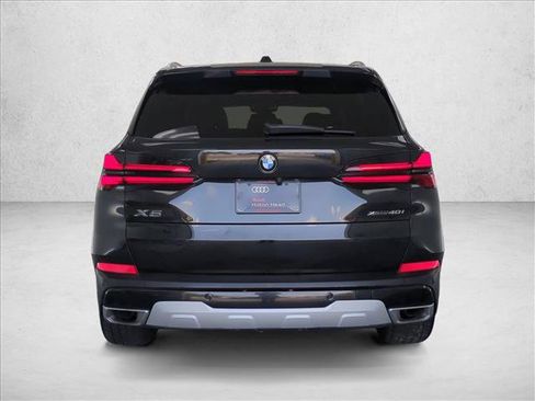 Used 2024 BMW X5 xDrive40i w/ Parking Assistance Package AWD/4WD image 7