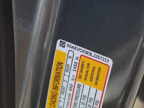 Used 2020 Buick Enclave Avenir w/ Avenir Technology Package image 54