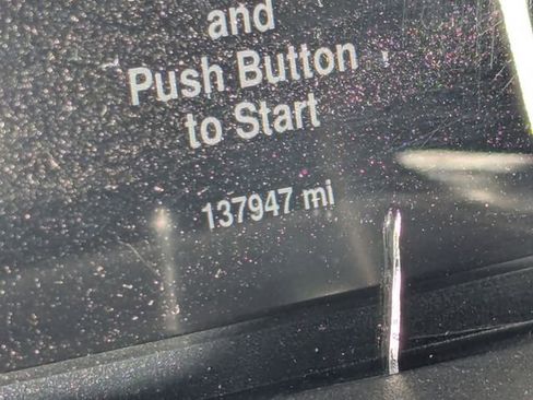 Used 2016 RAM 2500 Laramie w/ Convenience Group image 10