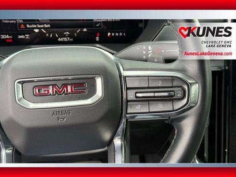 Used 2024 GMC Acadia Elevation image 22