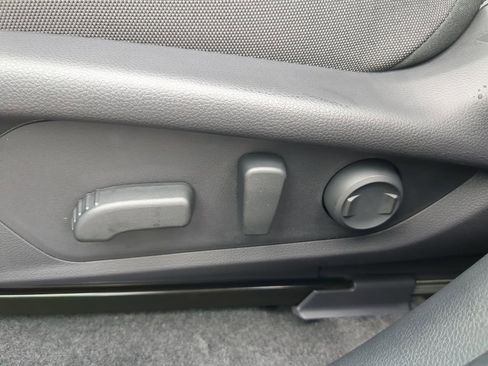 New 2026 Subaru Crosstrek 2.0i Premium AWD/4WD image 18