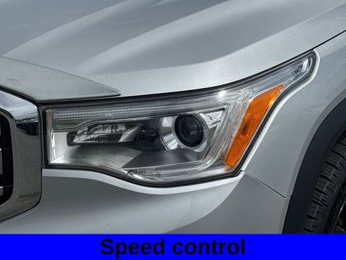 Used 2019 GMC Acadia SLT AWD/4WD image 17
