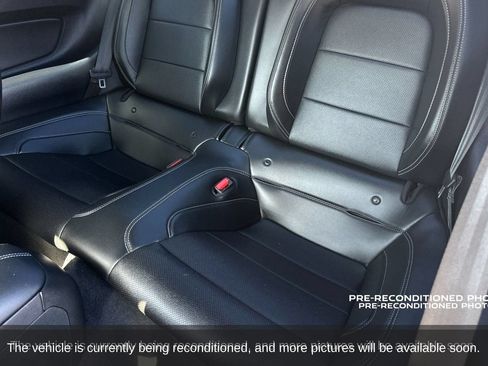 Used 2022 Ford Mustang GT Premium w/ Equipment Group 401A RWD image 13