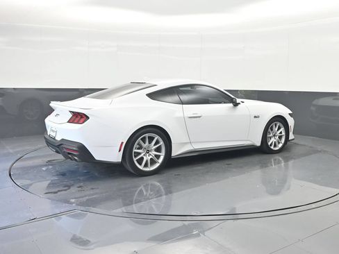 Used 2025 Ford Mustang GT Premium RWD image 14
