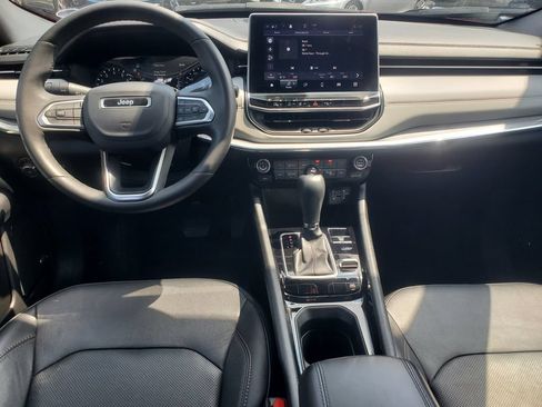 Used 2023 Jeep Compass Limited w/ Elite Group AWD/4WD image 24