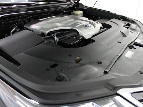 Used 2017 Lexus LX 570 4WD w/ Luxury Package image 79