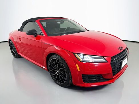 Used 2017 Audi TT 2.0T image 3
