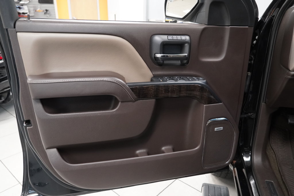 Used 2016 GMC Sierra 1500 Denali w/ Denali Ultimate Package AWD/4WD image 17
