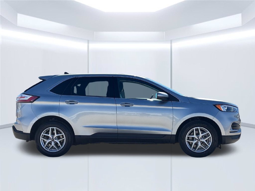 Used 2024 Ford Edge SEL AWD/4WD image 8