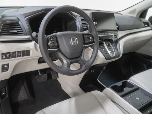 New 2026 Honda Odyssey EX-L image 23