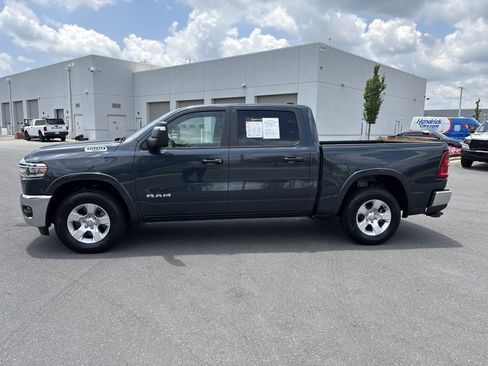 Used 2025 RAM 1500 Big Horn AWD/4WD image 6