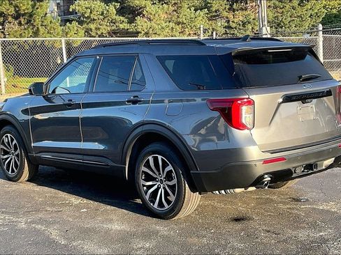 Used 2024 Ford Explorer ST-Line w/ Class IV Trailer Tow Package AWD/4WD image 10