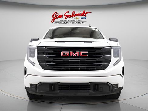 Used 2024 GMC Sierra 1500 Pro w/ Graphite Edition AWD/4WD image 2