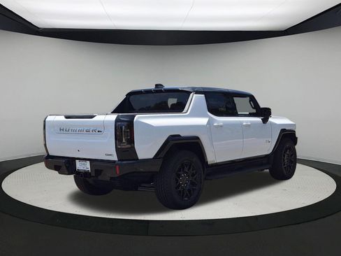 New 2026 GMC Hummer EV 4x4 Crew Cab image 5