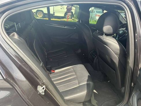 Used 2019 BMW 540i xDrive w/ Premium Package AWD/4WD image 3