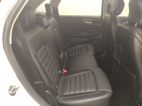 Used 2017 Ford Edge SEL w/ Equipment Group 201A image 19