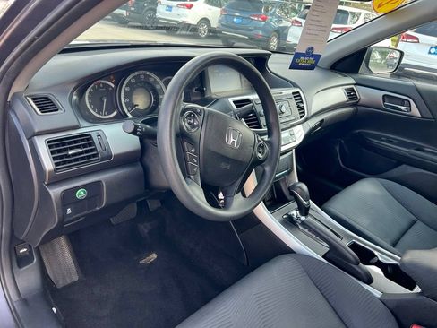 Used 2015 Honda Accord LX image 16