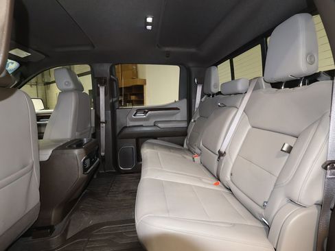 Certified 2023 GMC Sierra 1500 SLT w/ SLT Premium Plus Package image 24