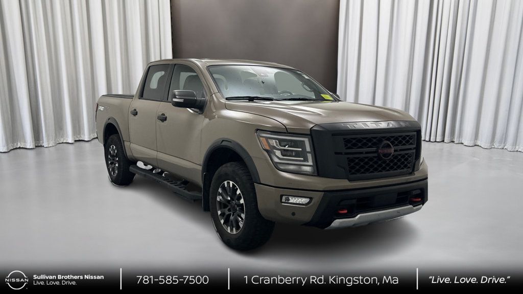 Used 2023 Nissan Titan PRO-4X w/ Pro-4x Convenience Package AWD/4WD image 3