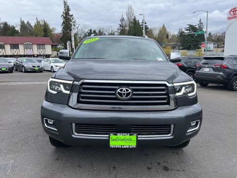 Used 2018 Toyota Sequoia Limited w/ Safety & Convenience Package image 2