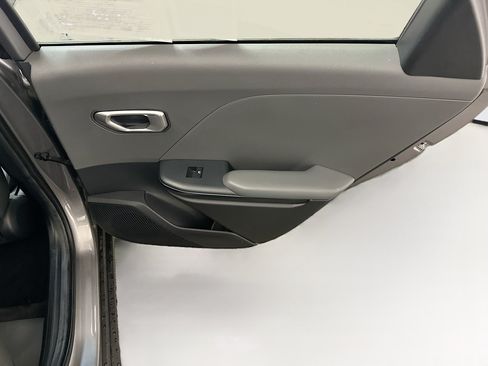 Used 2025 Kia K4 FWD image 30