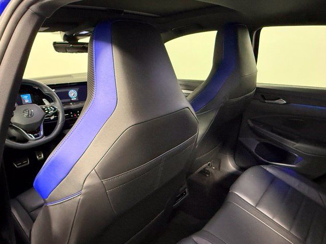 Used 2024 Volkswagen Golf R AWD/4WD image 35