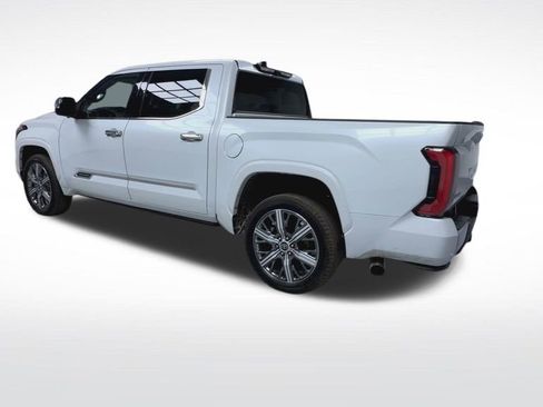 Used 2023 Toyota Tundra Capstone AWD/4WD image 20