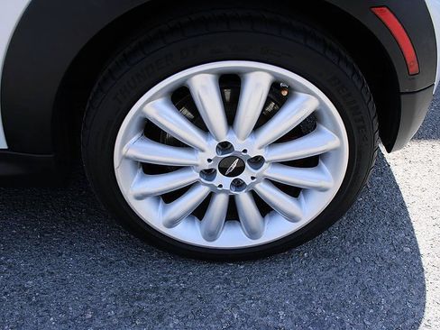 Used 2011 MINI Cooper John Cooper Works FWD image 5