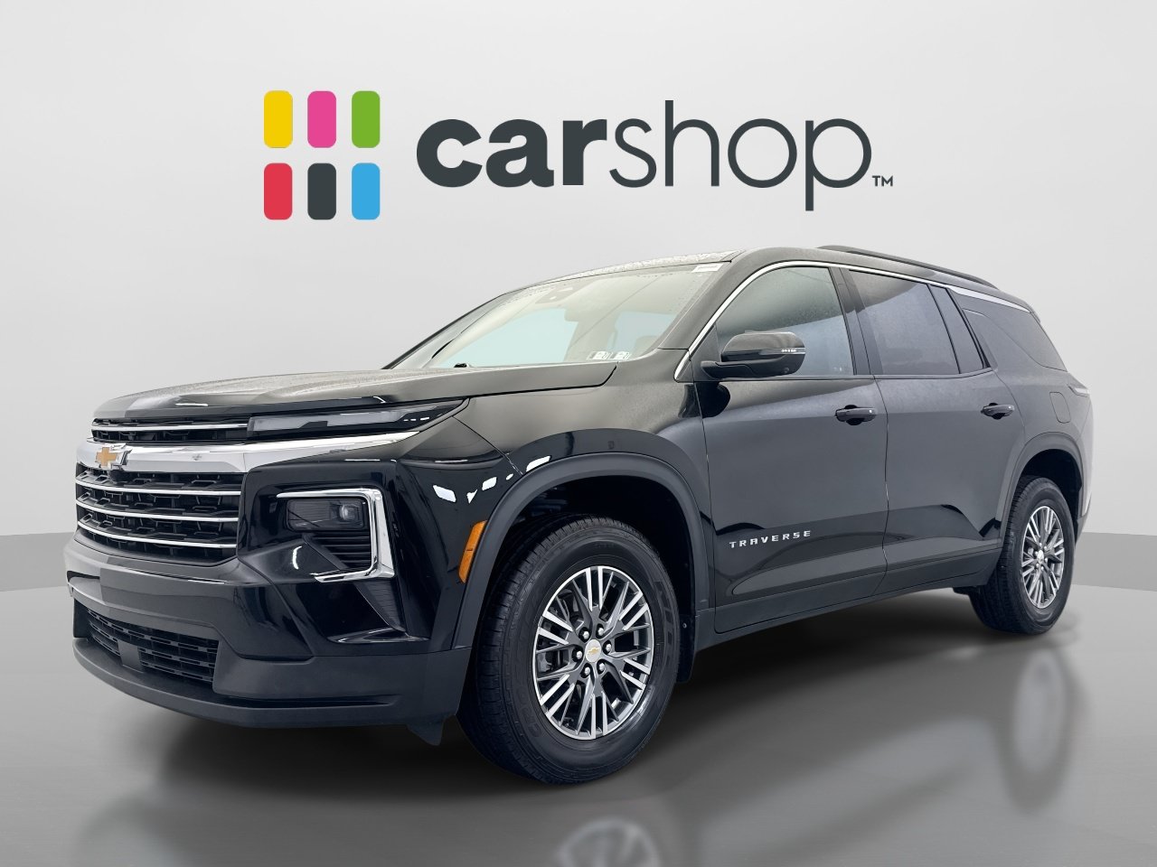 Used 2024 Chevrolet Traverse LT FWD image 1