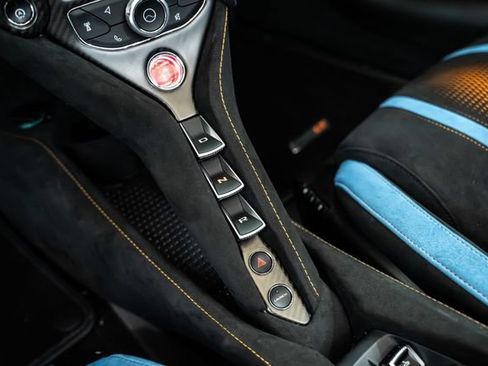 Used 2022 McLaren 765LT RWD image 47