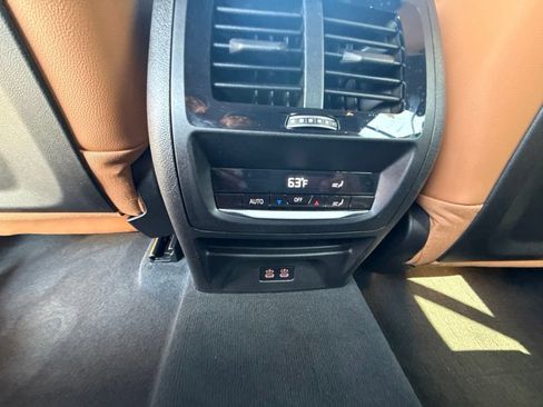 Used 2023 BMW X4 xDrive30i AWD/4WD image 12