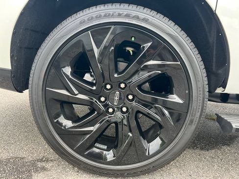 New 2027 Lincoln Navigator L Black Label AWD/4WD image 20