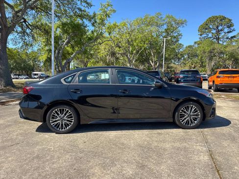 Used 2023 Kia Forte GT-Line w/ GT-Line Premium Package image 2