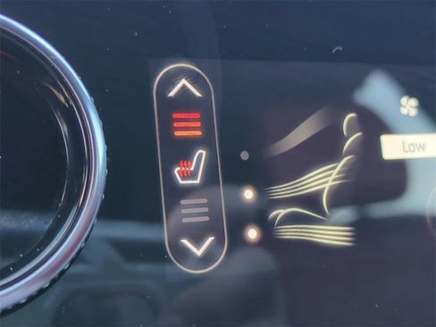 Used 2023 Genesis GV70 3.5T Sport w/ Sport Prestige Package image 29