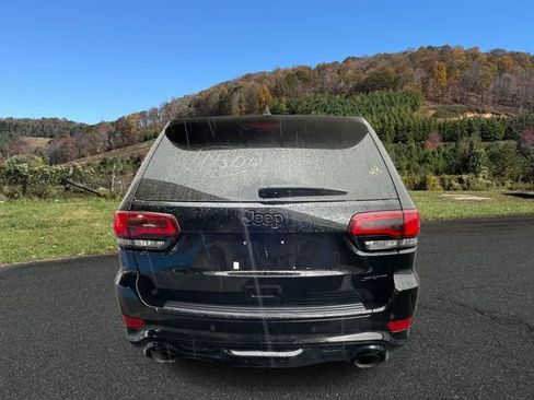 Used 2020 Jeep Grand Cherokee SRT image 6