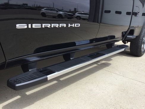 New 2026 GMC Sierra 3500 SLT image 6