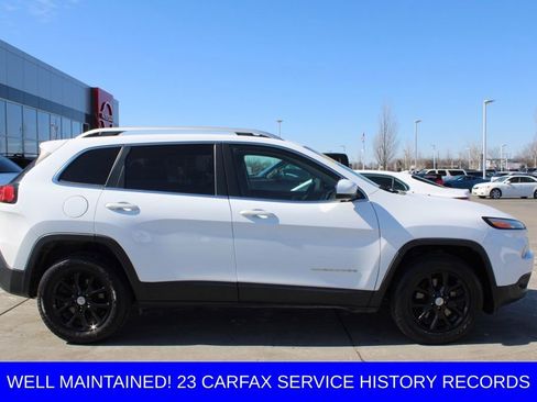 Used 2018 Jeep Cherokee Latitude image 6