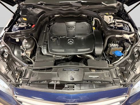 Used 2015 Mercedes-Benz E 350 4MATIC Sedan w/ Premium 1 Package image 27