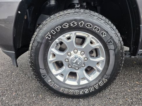 Used 2024 RAM 2500 Laramie AWD/4WD image 18
