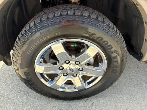 Used 2025 Ford Ranger XLT w/ Chrome Accent Package AWD/4WD image 15