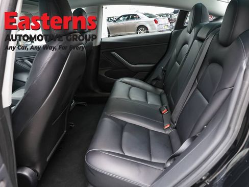 Used 2018 Tesla Model 3 Long Range AWD/4WD image 16