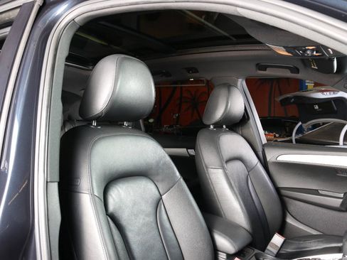 Used 2012 Audi Q5 3.2 Prestige AWD/4WD image 33