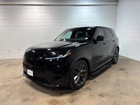 Used 2024 Land Rover Range Rover Sport Dynamic SE image 1