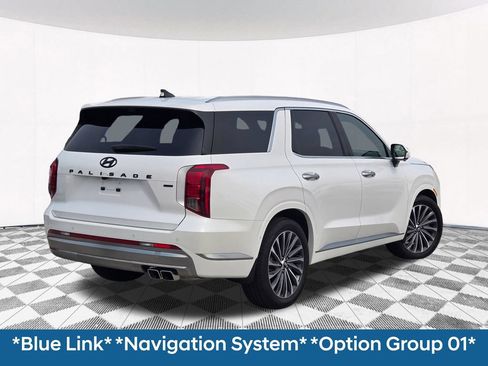 Used 2025 Hyundai Palisade Calligraphy AWD/4WD image 17