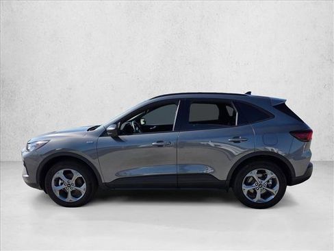 Used 2025 Ford Escape ST-Line AWD/4WD image 8