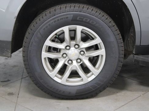 Used 2022 Chevrolet Tahoe LT w/ Luxury Package RWD image 14